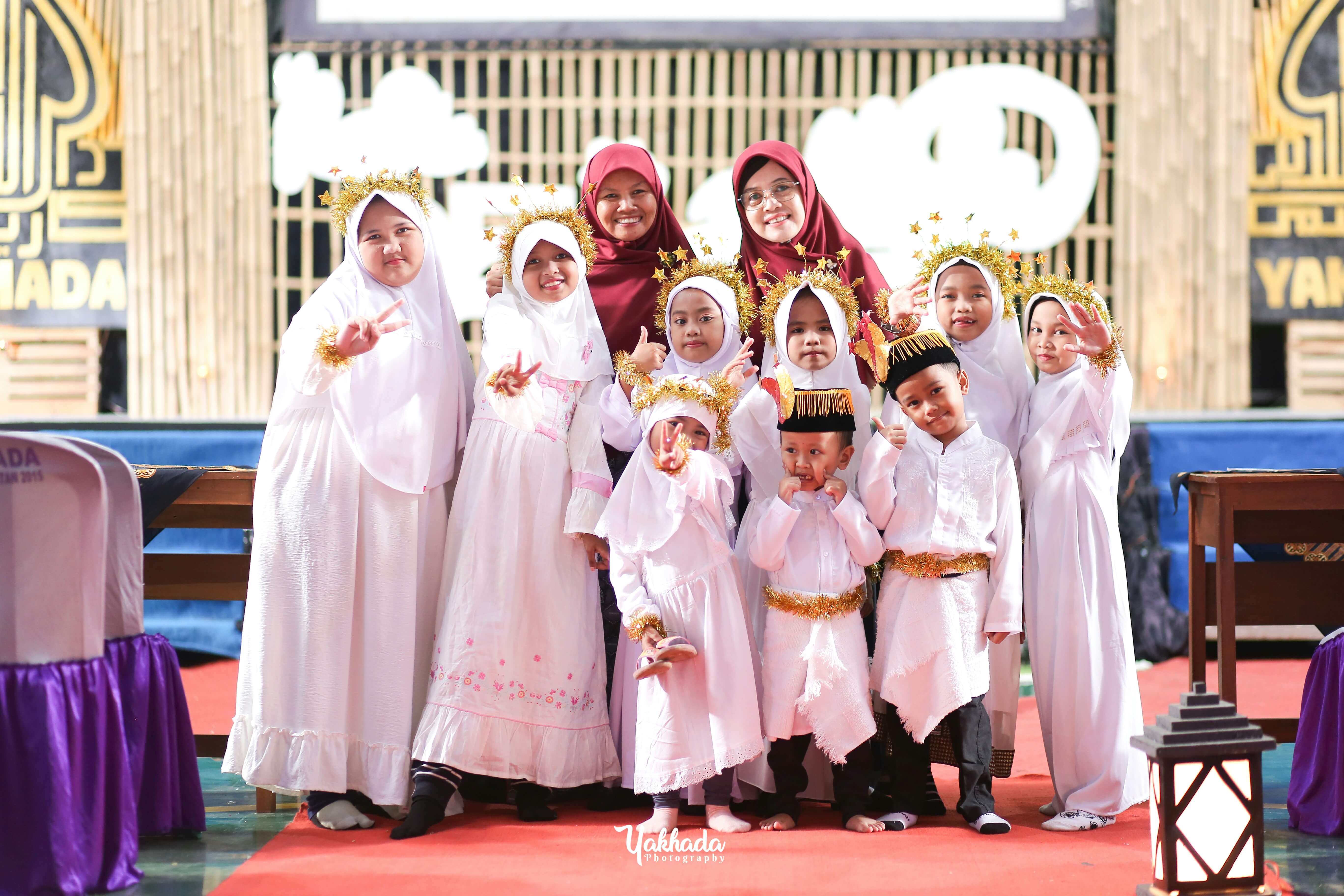 Ilustrasi Anak TK untuk Ide Kegiatan Acara Maulid Nabi Muhammad yang Murah tapi Bermakna | Sumber: Unsplash.com @Mochammad Hafidz