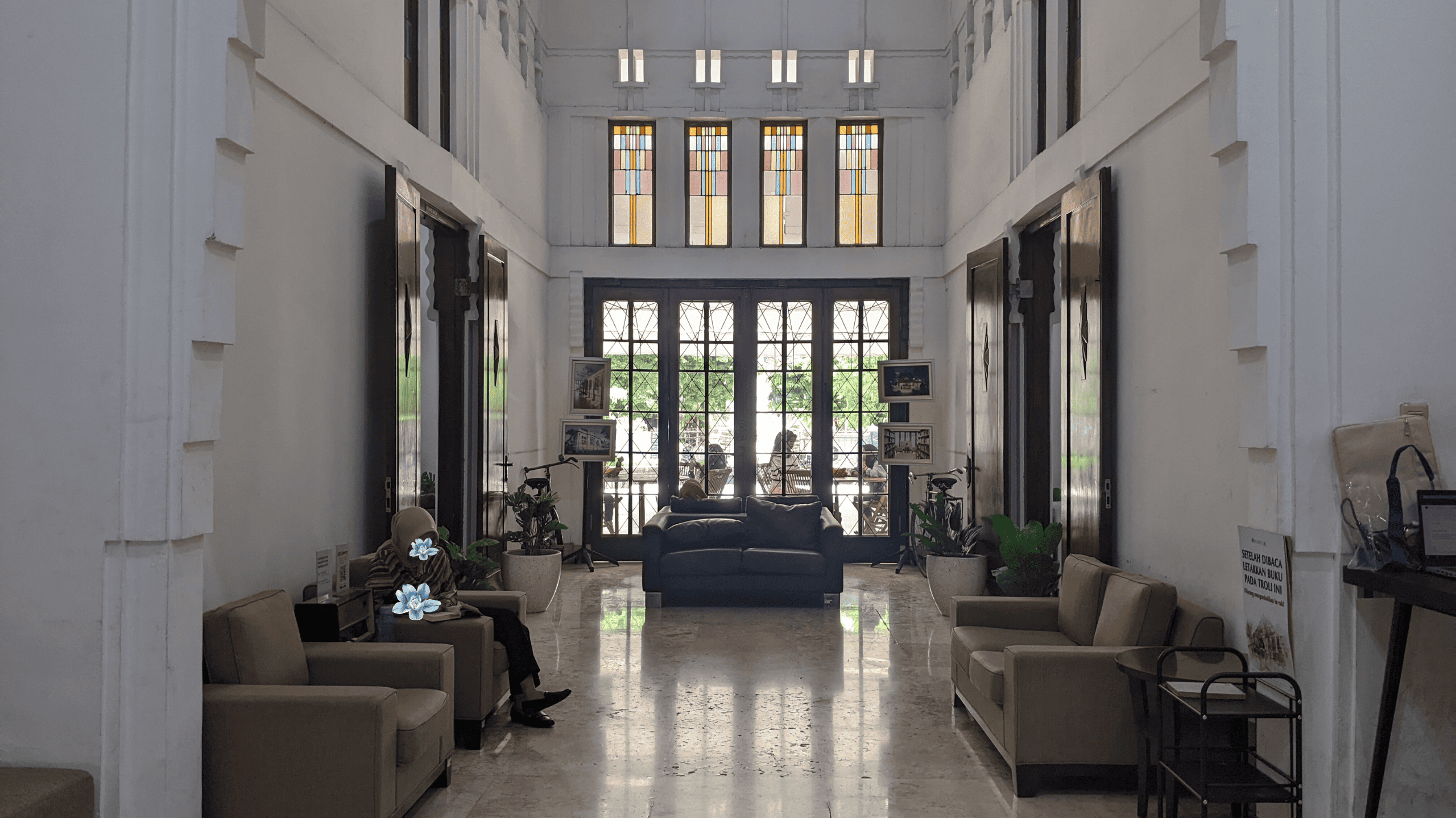 Perpustakaan Bank Indonesia di Surabaya