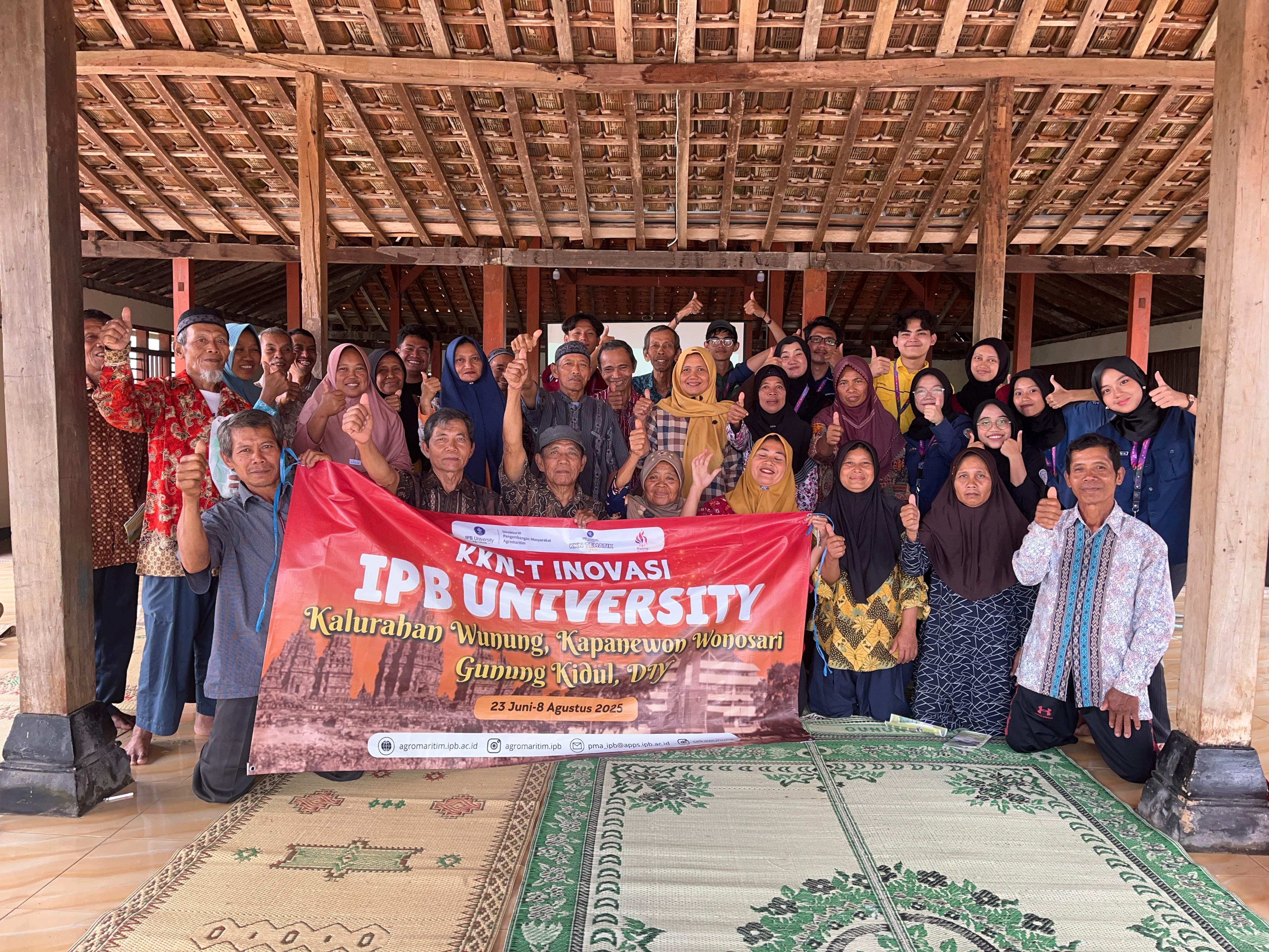 Program Kerja Edukasi Terpadu Pemeliharaan Ternak Berkelanjutan (ETERNAL) | Foto: Dokumentasi Pribadi