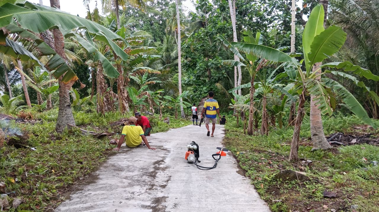 Kerja Bakti Tomajiko