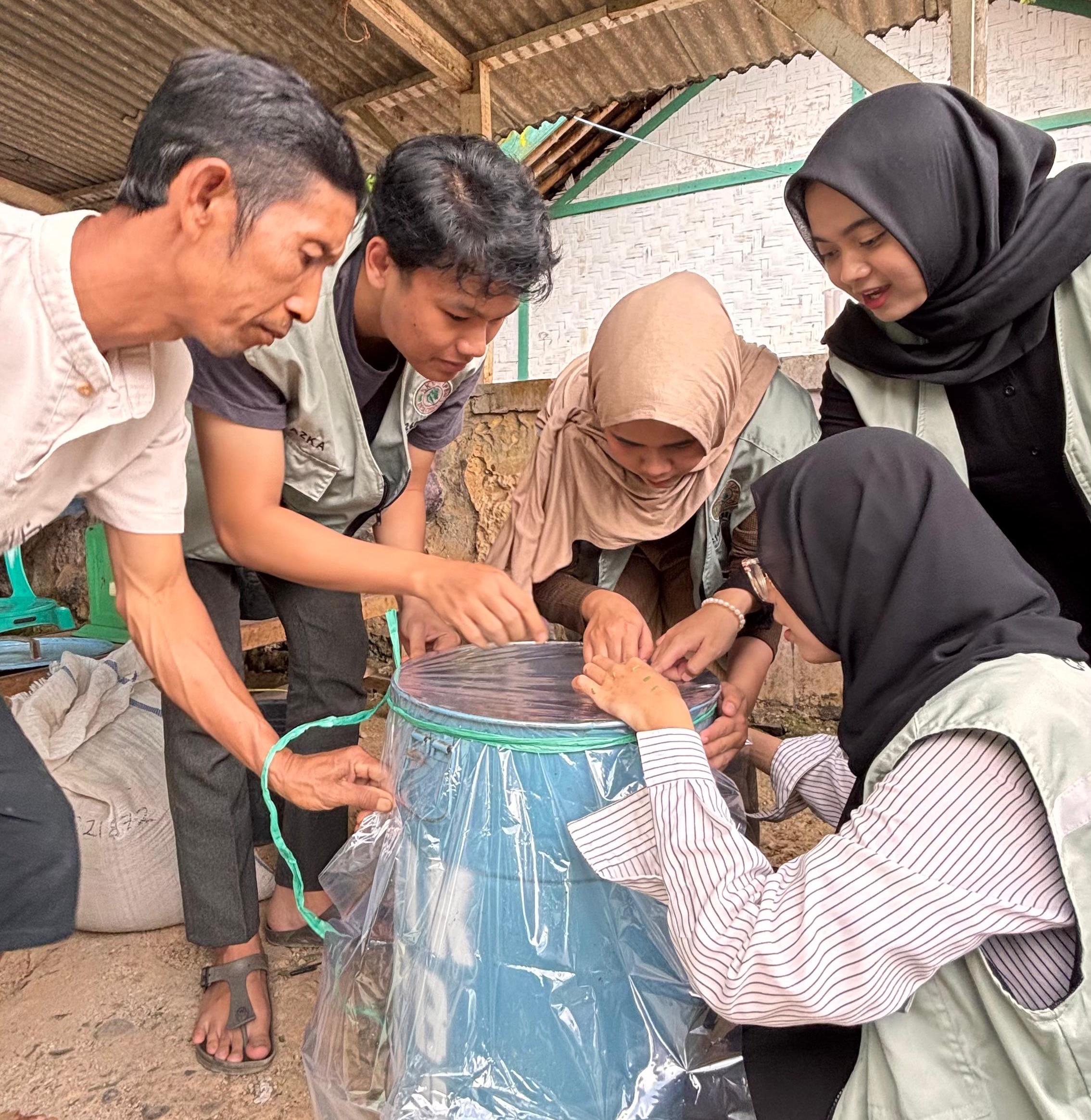Pembuatan silase