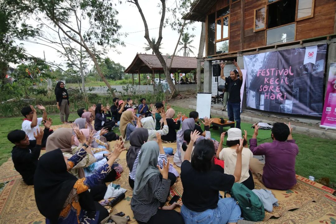 Kegiatan Literasi di Akademi Bahagia Yogyakarta