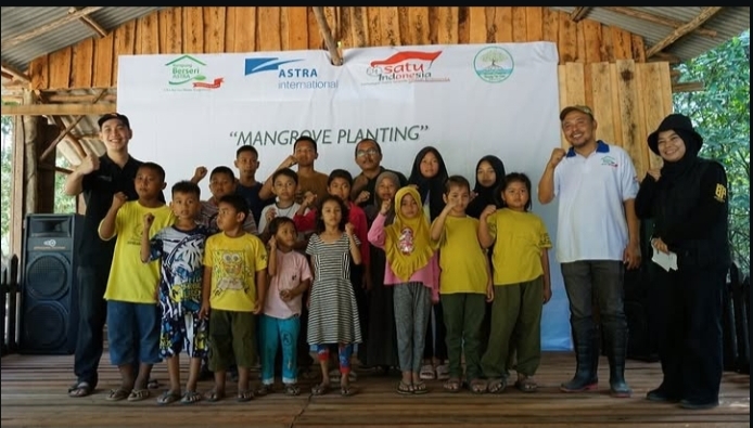 Program Astra di Kampung Bakau Serip | Foto: instagram/mangrovepandangtakjemu