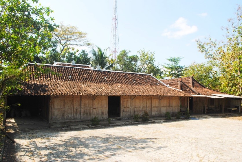https://jogjacagar.jogjaprov.go.id/detail/3412/rumahtradisionalsrimujiyati