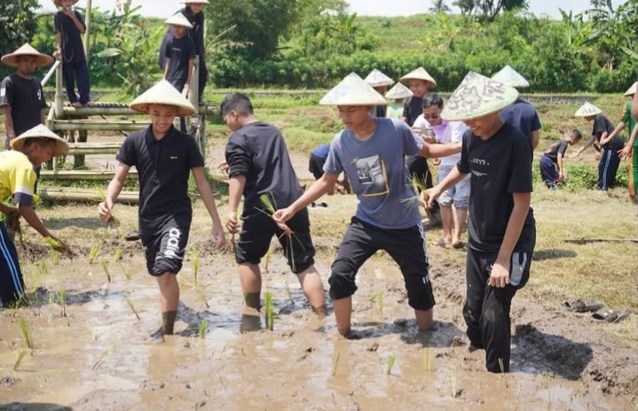 Field Trip di KBA Cisande, Sukabumi Jawa Barat | Foto: Instagram/@desawisatacisande