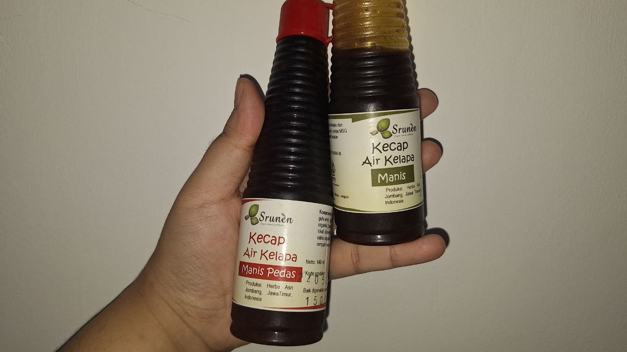 Salah Satu Produk UMKM Kecap Air Kelapa dari Jombang Jatim.