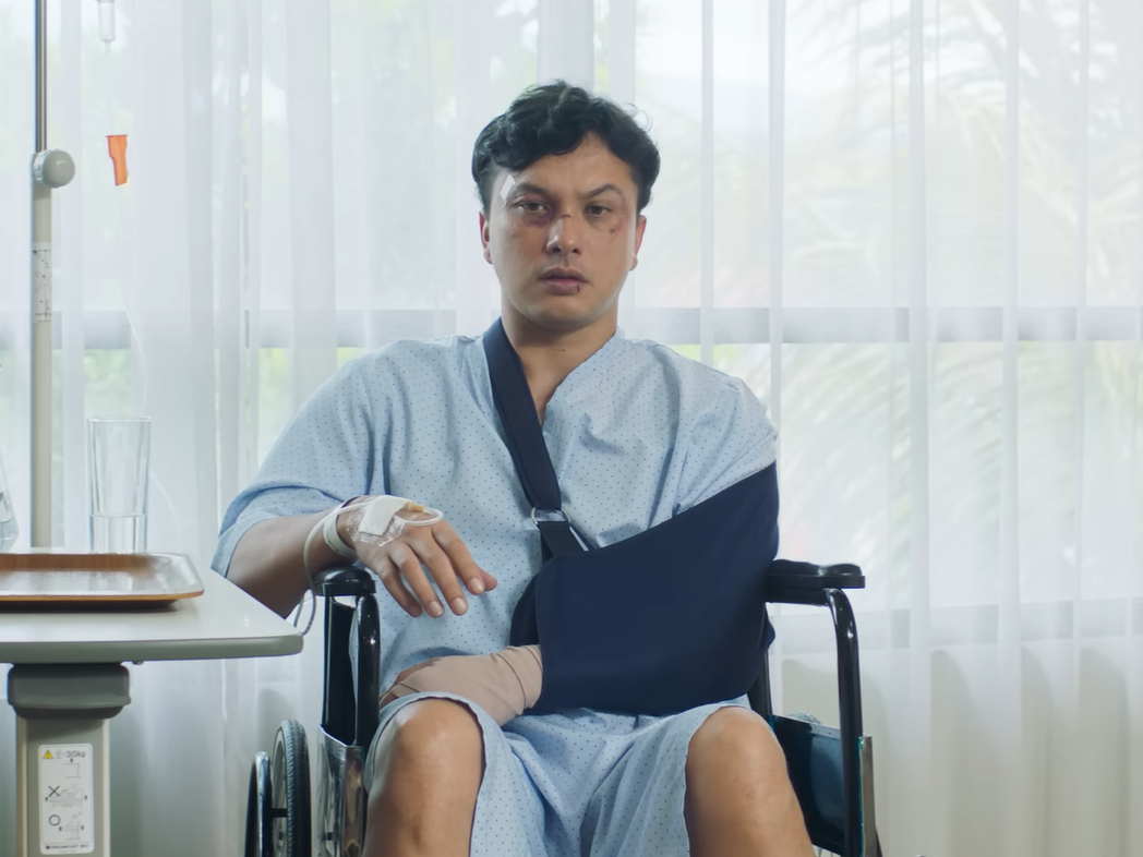 Potret Nicholas Saputra sebagai Rawa di Film Tukar Takdir | Sumber: YouTube @StarvisionPlus