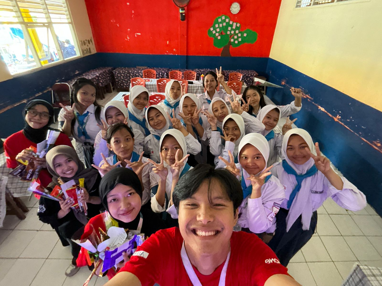 School Visit GESID 2025