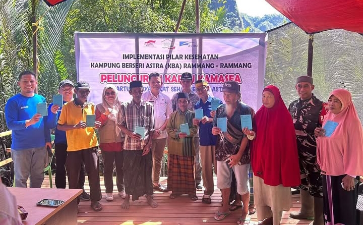 Potret acara launching kartu KAMASEA | Instagram KBA Rammang-Rammang