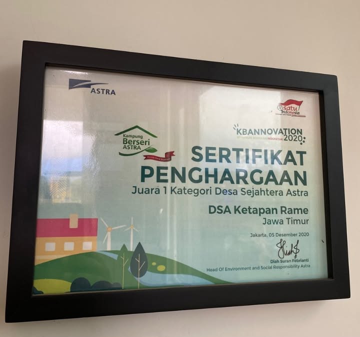 Potret sertifikat penghargaan DSA Ketapanrame meraih Juara 1 KBA-DSA Innovation 2020 kategori Desa Sejahtera Astra | Instagram DSA Ketapanrame