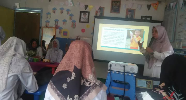 Potret kegiatan diskusi bersama tenaga pendidik PAUD di TK Al-Fadhl | Instagram KBA Penyengat Rendah