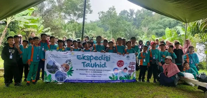 Potret kunjungan edu-wisata SD Shibghah Akhlak Qur'an (Sakura) Bekasi | Instagram KBA Gedepangrango