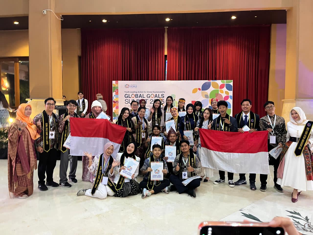 Rayhan Fasya Firdausi memperoleh pengakuan internasional sebagai International SDGs Action Ambassador dalam Global Goals Summit yang diselenggarakan oleh Studec International.(Foto: Dok Rayhan Fasya Firdausi)