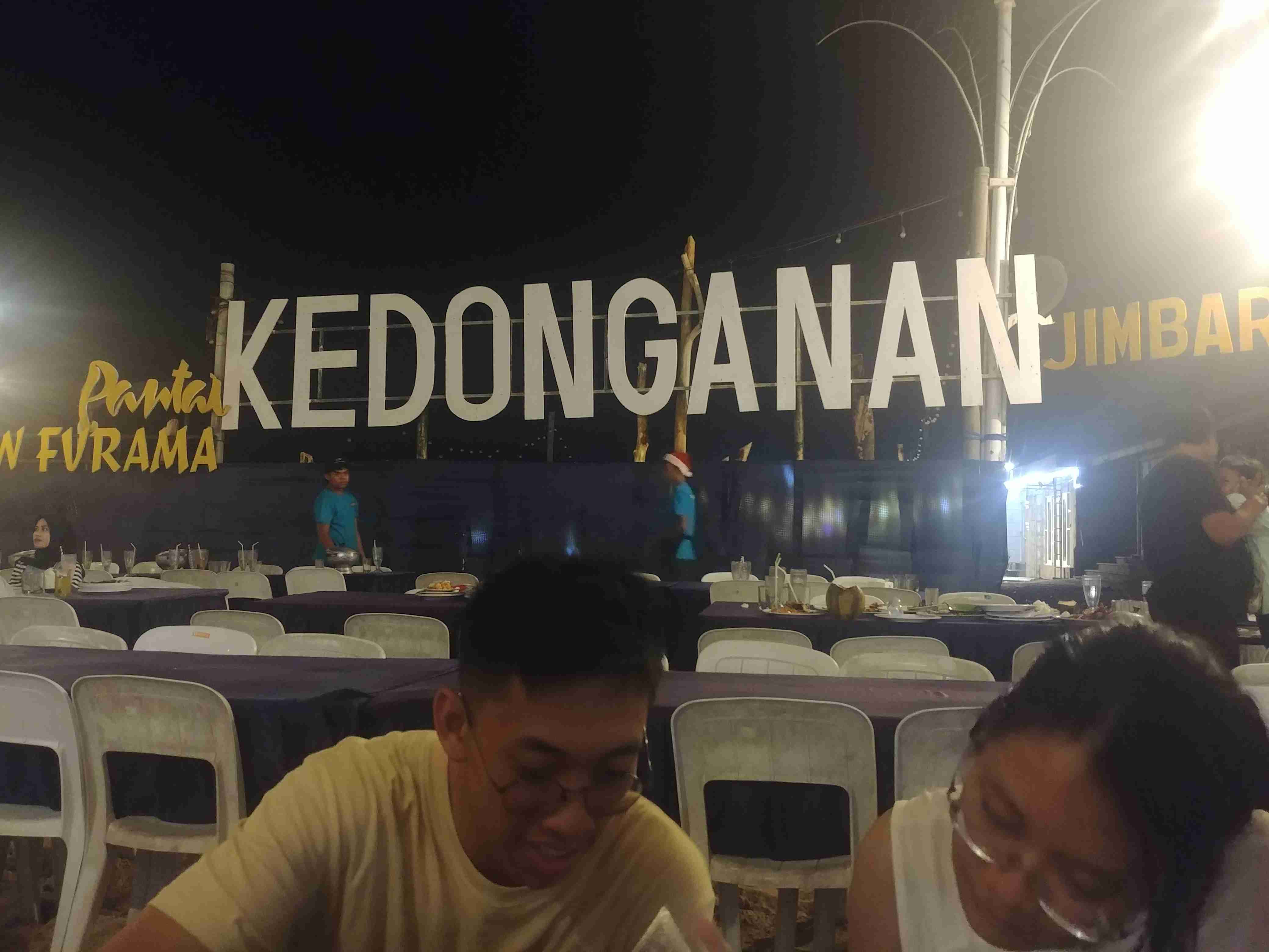 Kuliner Pantai Kedonganan (Foto: Mikaela Dian Sasami)