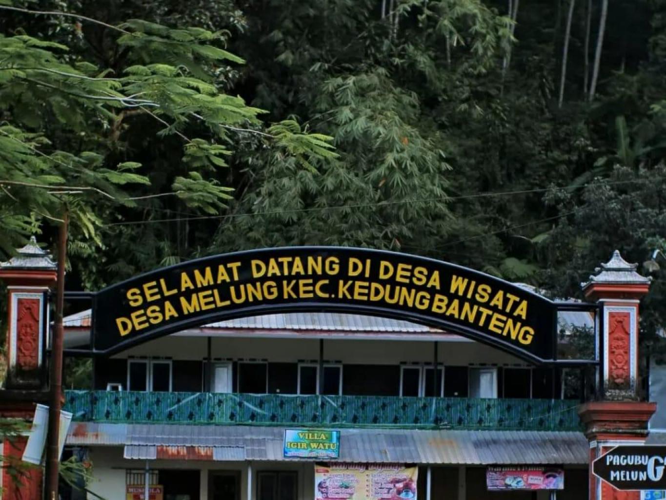 gapura selamat datang di desa melung kabupaten banyumas | sumber: https://dolanbanyumas.banyumaskab.go.id/