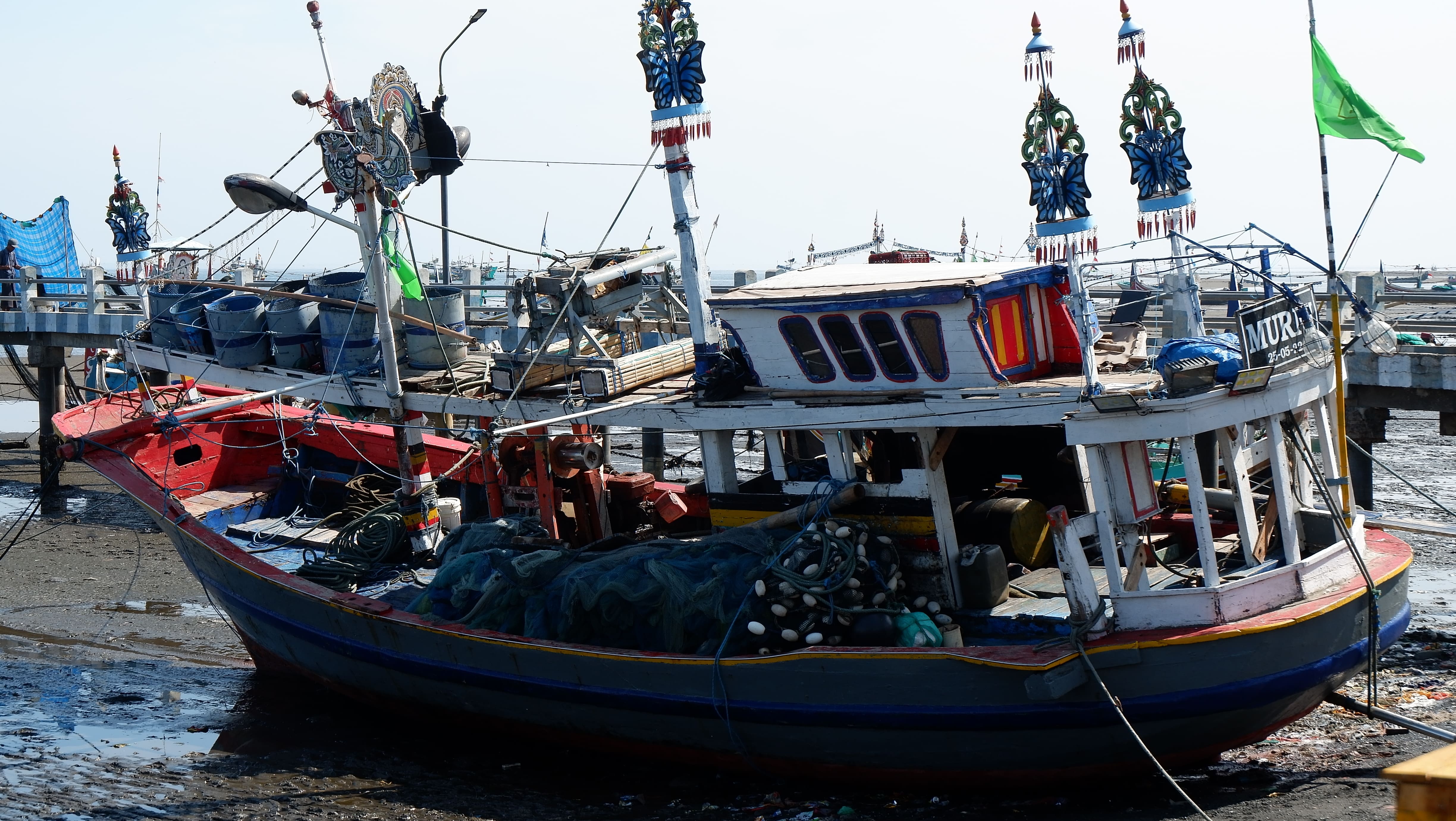  Kapal Nelayan di Pesisir Bali Utara. Adipatra Kenaro 