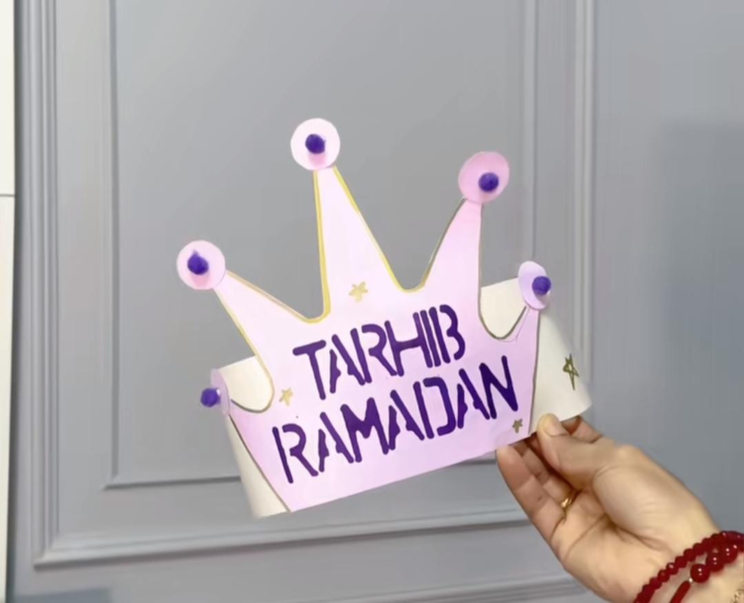 Hiasan Kepala Tarhib Ramadan dari Kardus