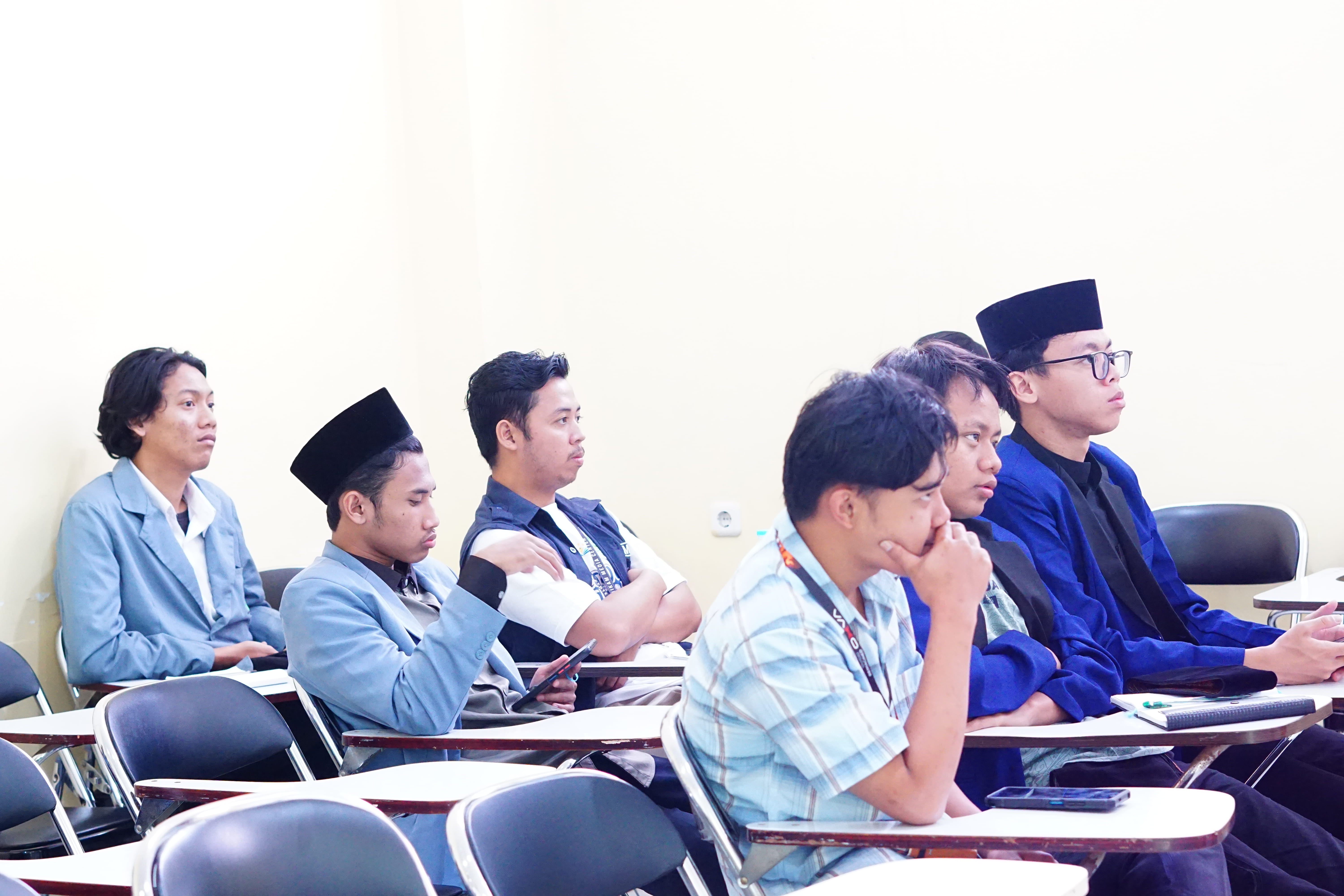 (Dokumentasi Panitia — AMC.)