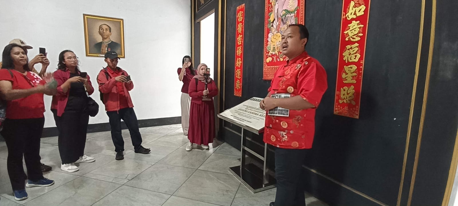 Gilang Ramadhan memandu Kawan GNFI (dok.Dewi Puspasari) 