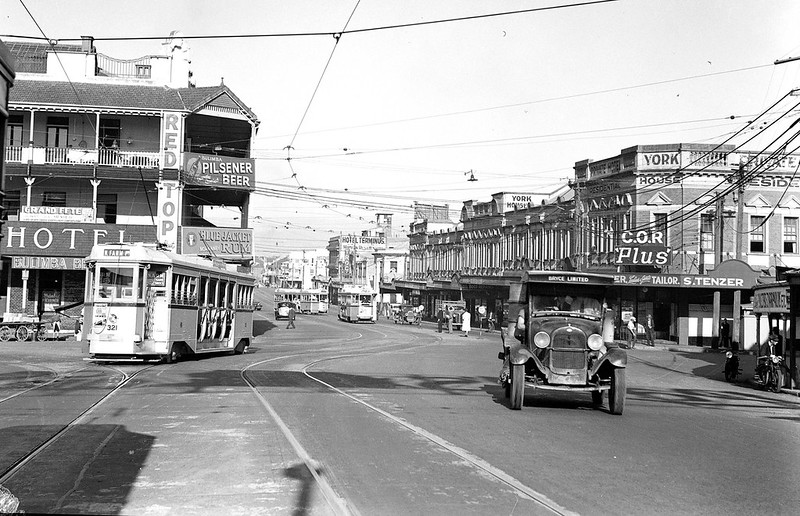 Jalanan di Melbourne, Australia . | Queensland State Archives
