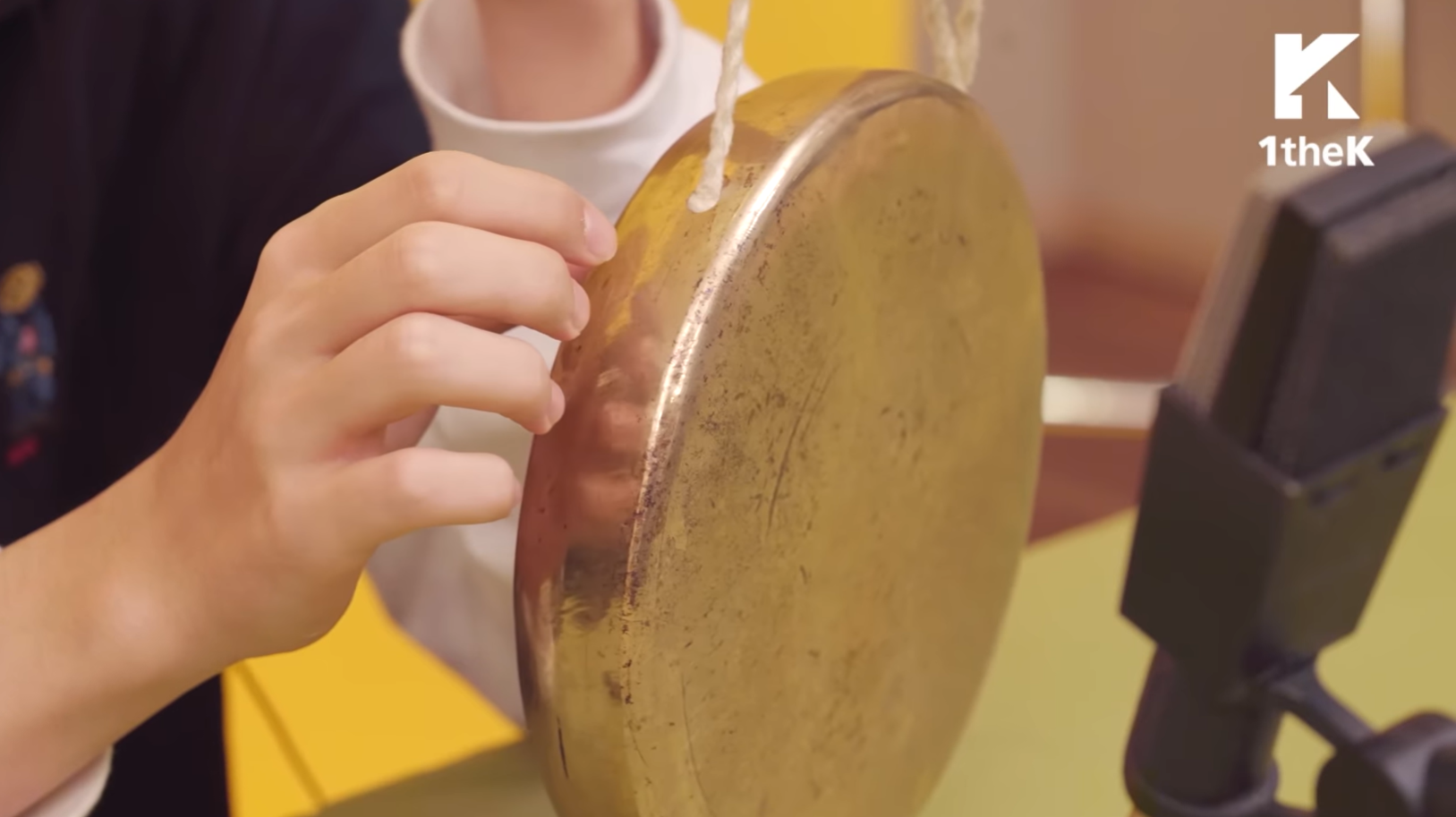 Selain Hari Ulang Tahun/HUT TNI AU, 9 April Juga Diperingati Sebagai Hari ASMR Internasional | YouTube @1theK