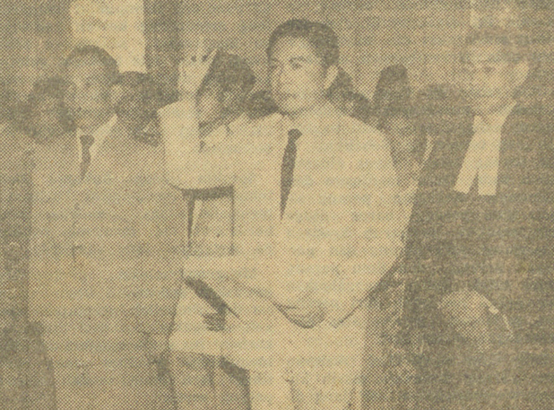Henk Ngantung saat dilantik menjadi wakil gubernur Jakarta pada 1960. (Foto: Star Weekly)