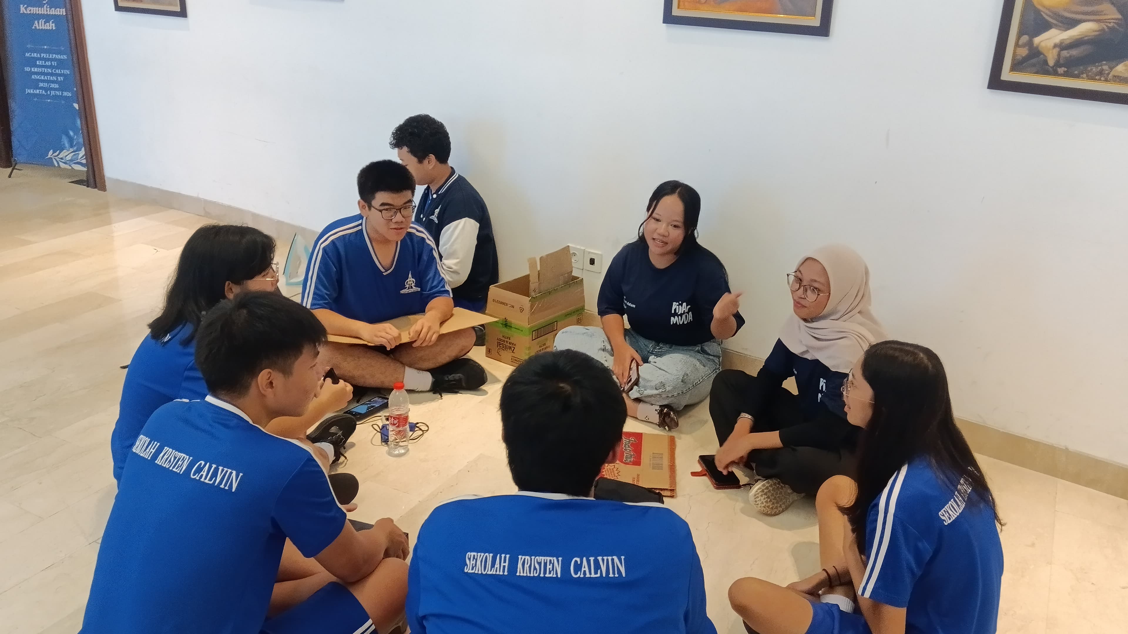 Salah satu Kelompok Siswi Kelas 11 SMA Calvin (Trash Ranger Indonesia/Dimas Rahmat Naufal Wardhana