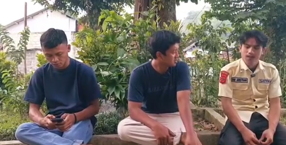 Para pemuda Selaawi 07 pada saat proses syuting pengambilan video konten | sumber: Instagram Pemuda Selaawi 07 /@pemuda_selaawi07