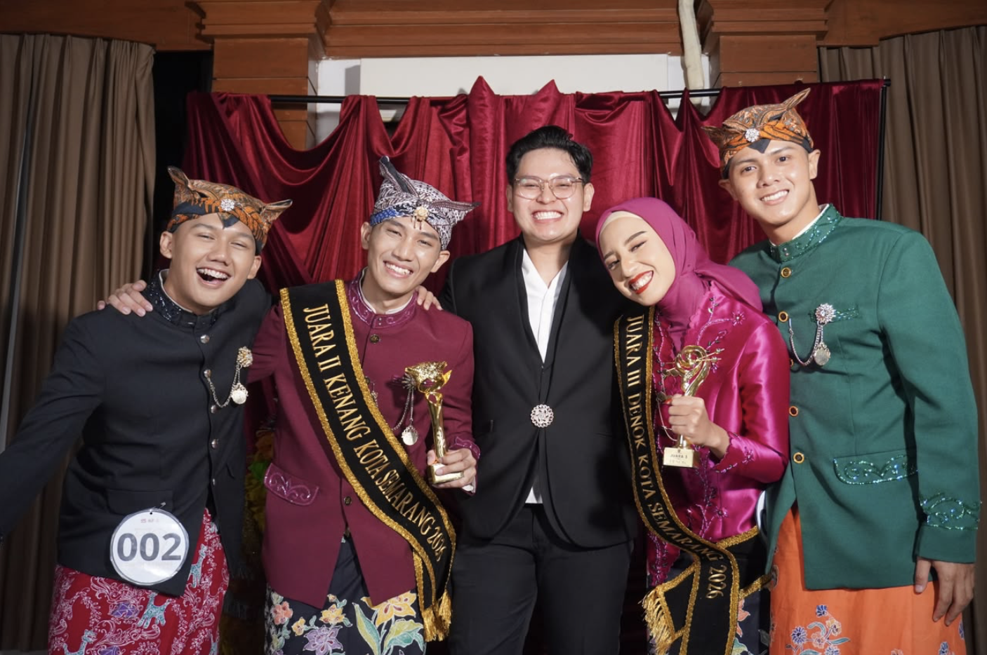 Pada akhirnya, perjalanan ini bukan hanya tentang mengenal Semarang, tetapi juga tentang menemukan orang-orang yang membuat kota ini terasa seperti rumah