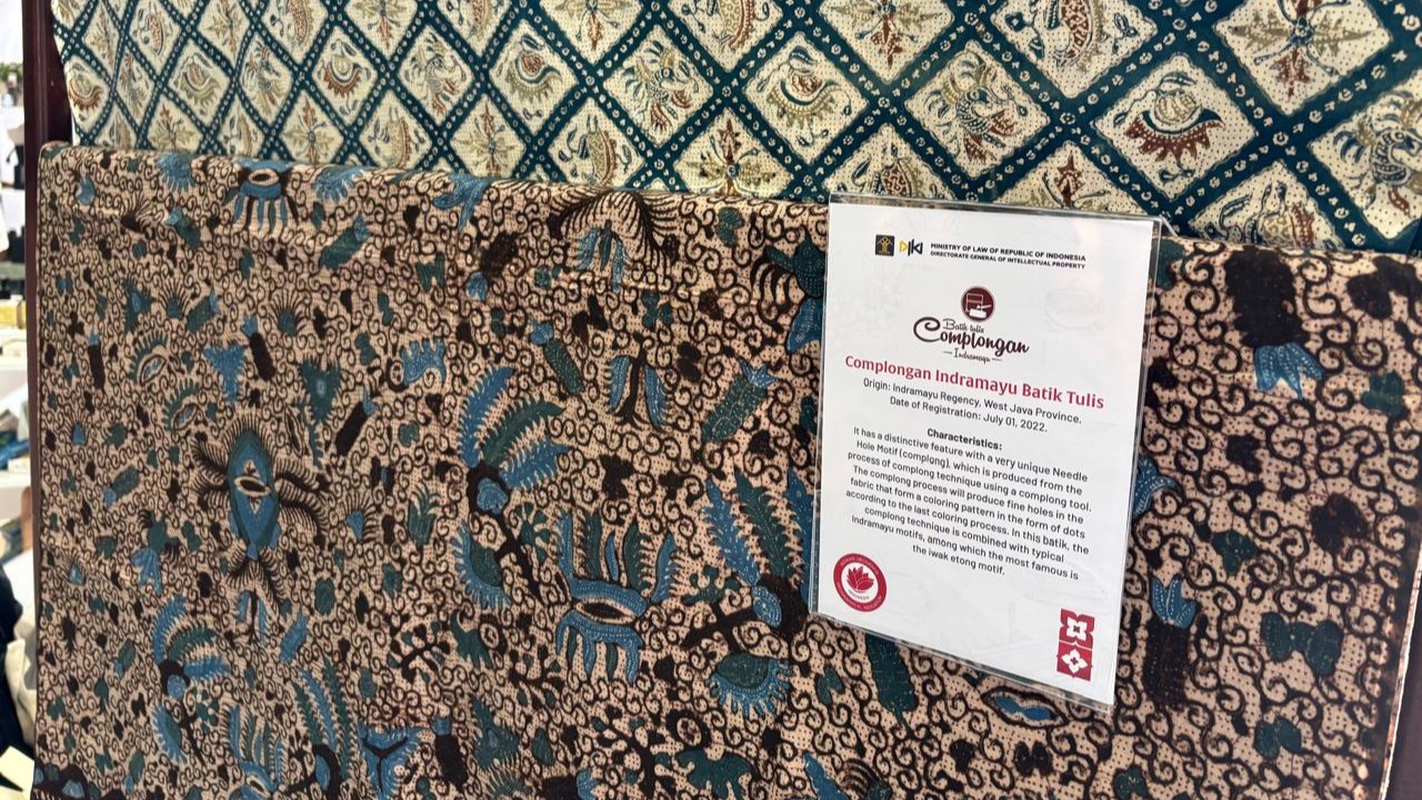 Motif Batik Indramayu Complongan, Corak Khas yang Melambangkan Kesabaran | Direktorat Jenderal Kekayaan Intelektual RI