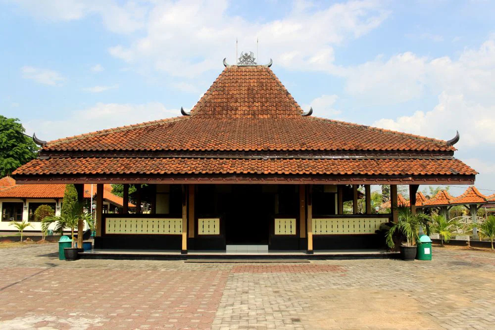 rumah joglo, rumah adat jawa tengah, rumah adat