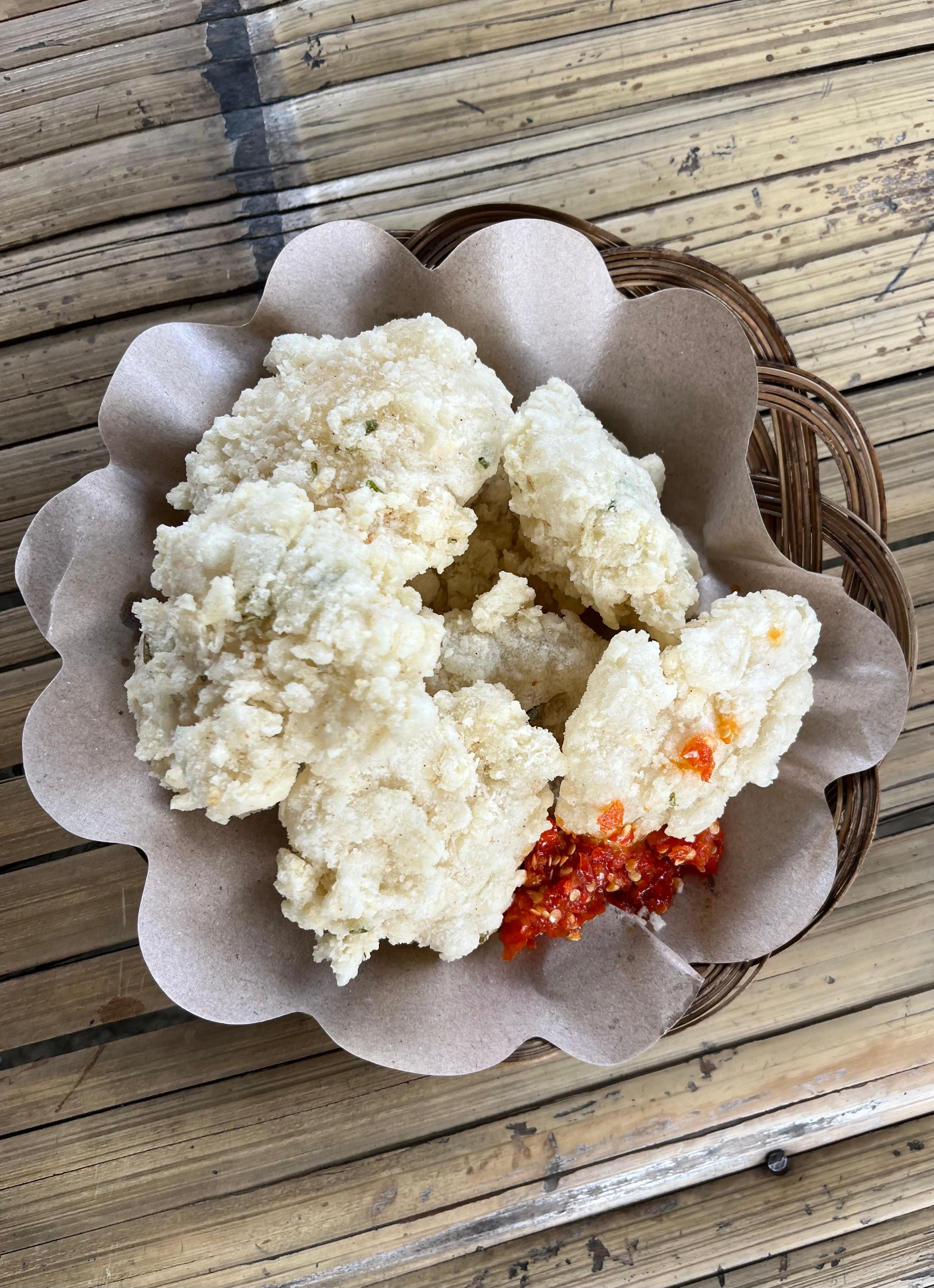 Cireng | Wikimedia Commons | Lany Pirna (dengan sedikit perubahan)