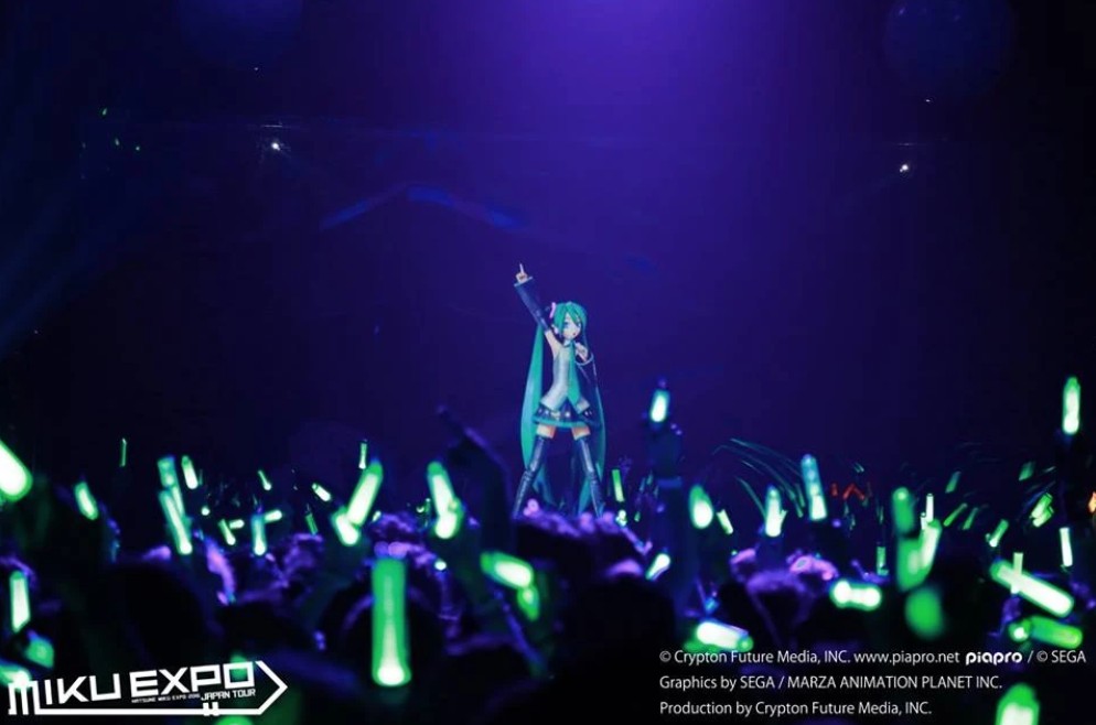 Hatsune Miku dalam acara MIKU EXPO 2016