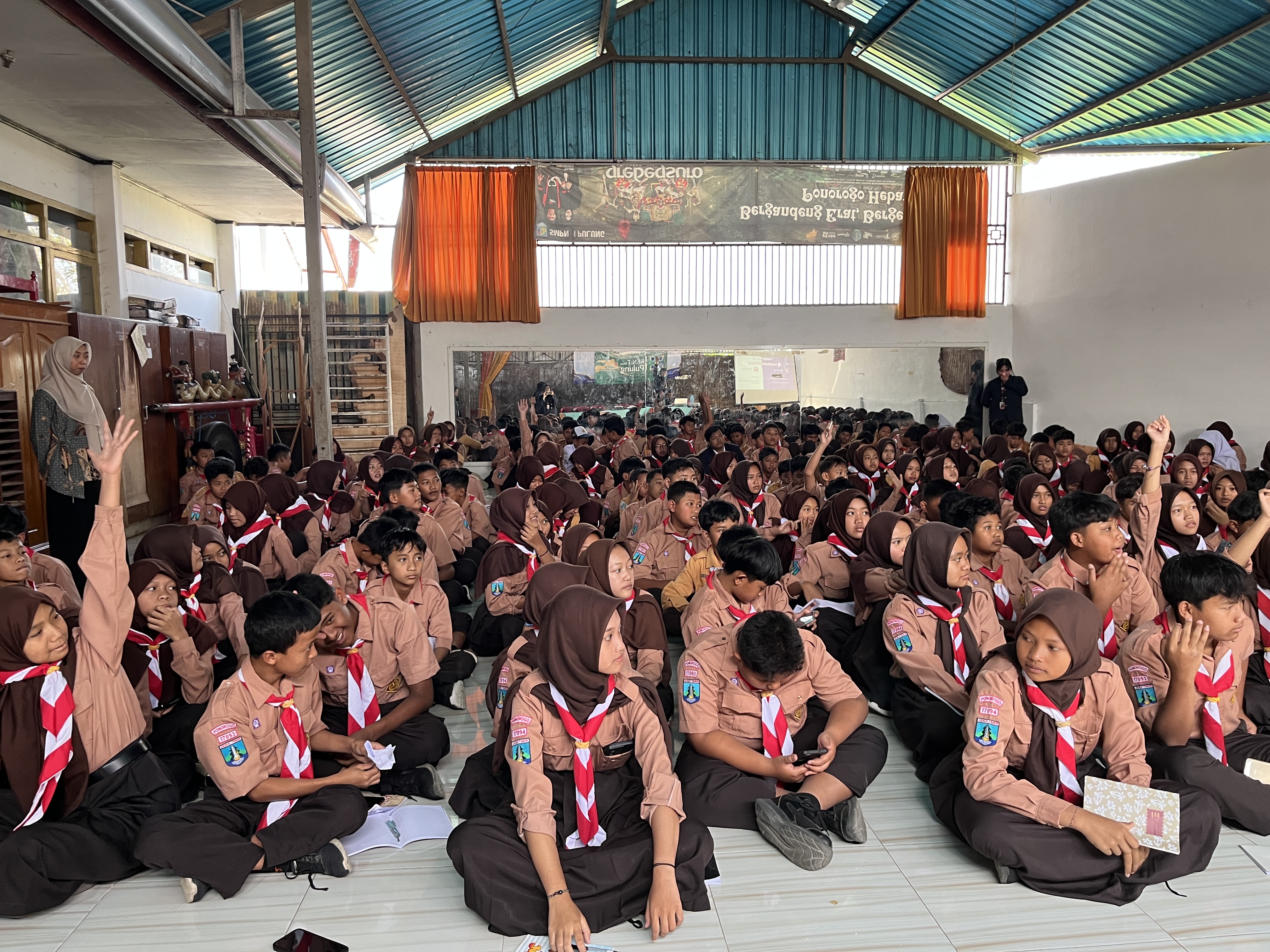 Keaktifan siswa SMPN 1 Pulung | Dokumentasi KKN-T IPB Desa Pulung 2026