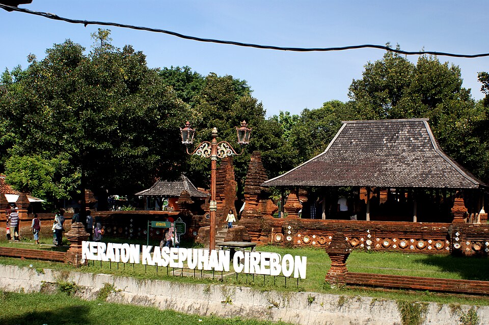Keraton Kasepuhan Cirebon | Wikimedia/Kondephy