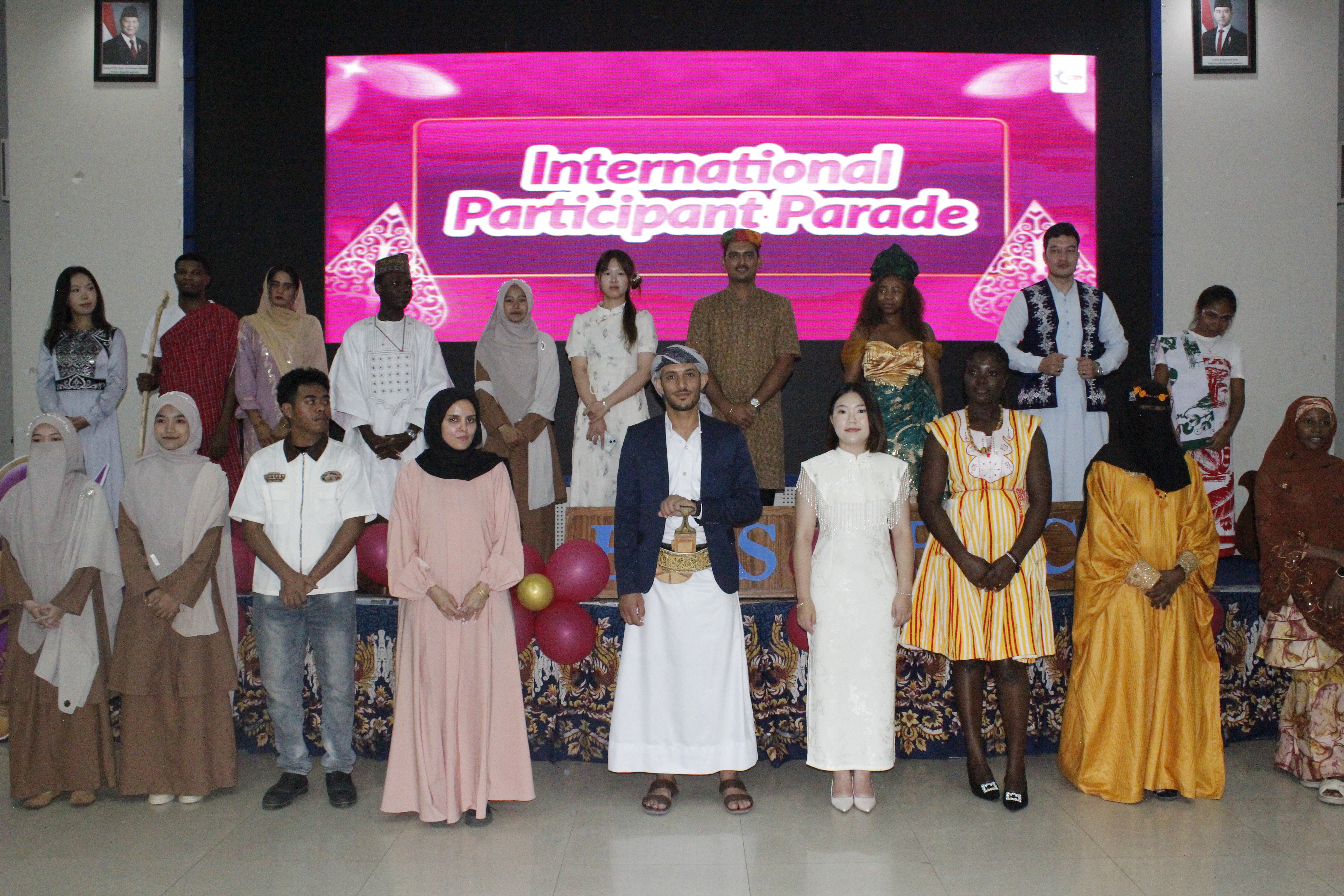 Keikutsertaannya exchange participant dalam Global Village Summer Peak 2026