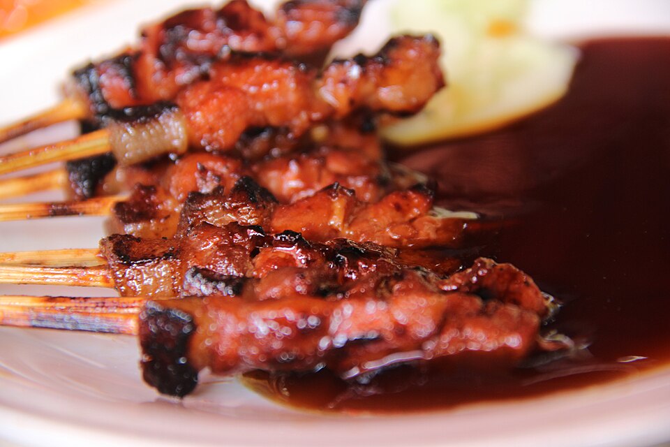 sate plecing bali, makanan khas bali, bali