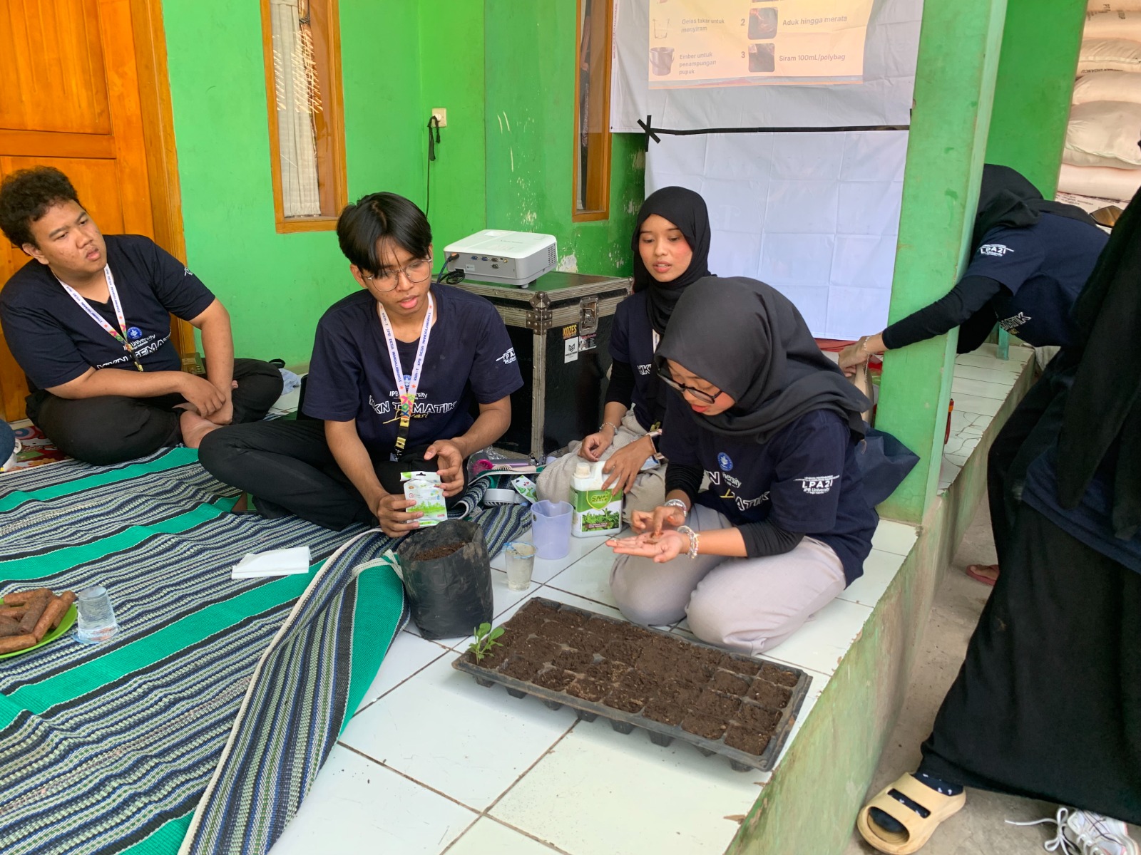 Edukasi budidaya tanaman hortikultura (Sumber: Dokumentasi Pribadi)