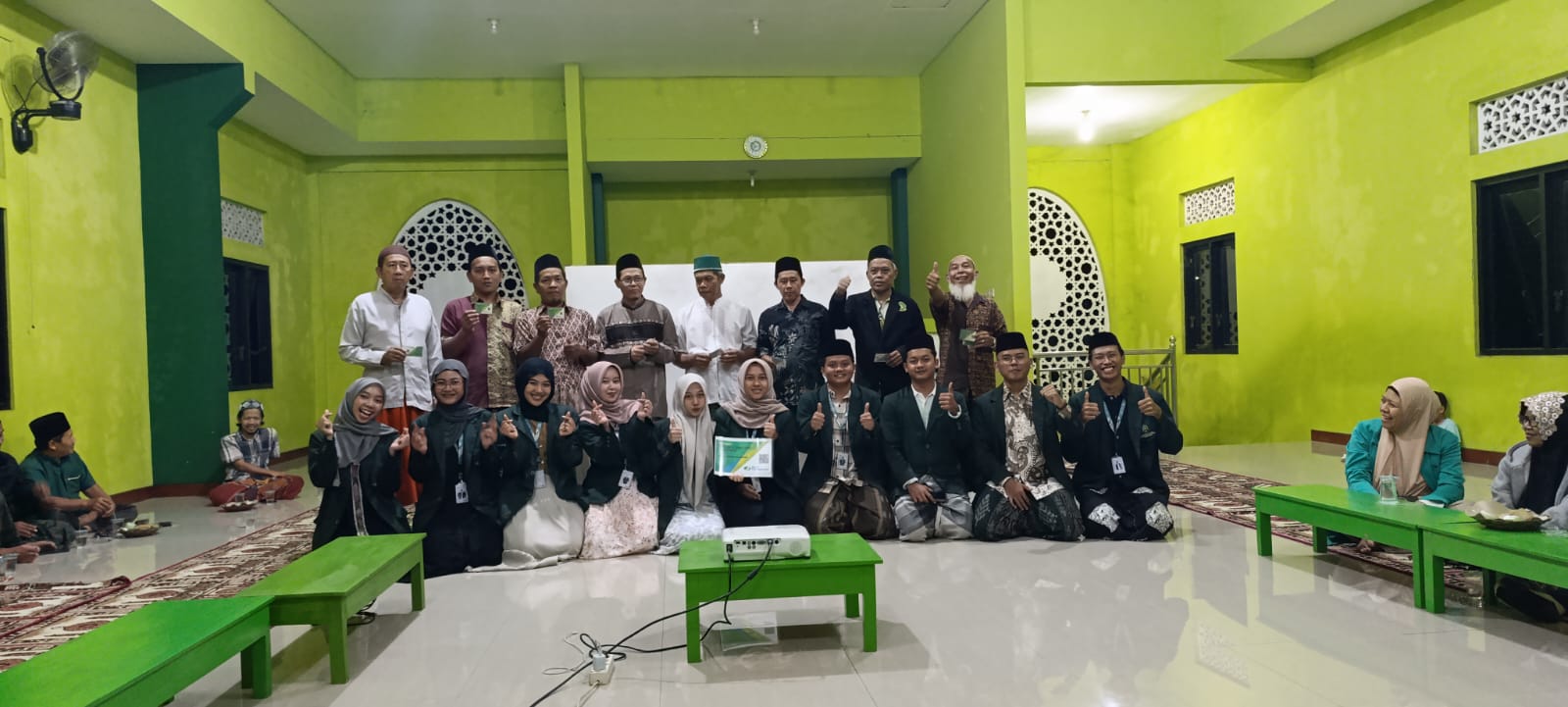 Penyerahan Kartu BPJS Ketenagakerjaan ke Takmir