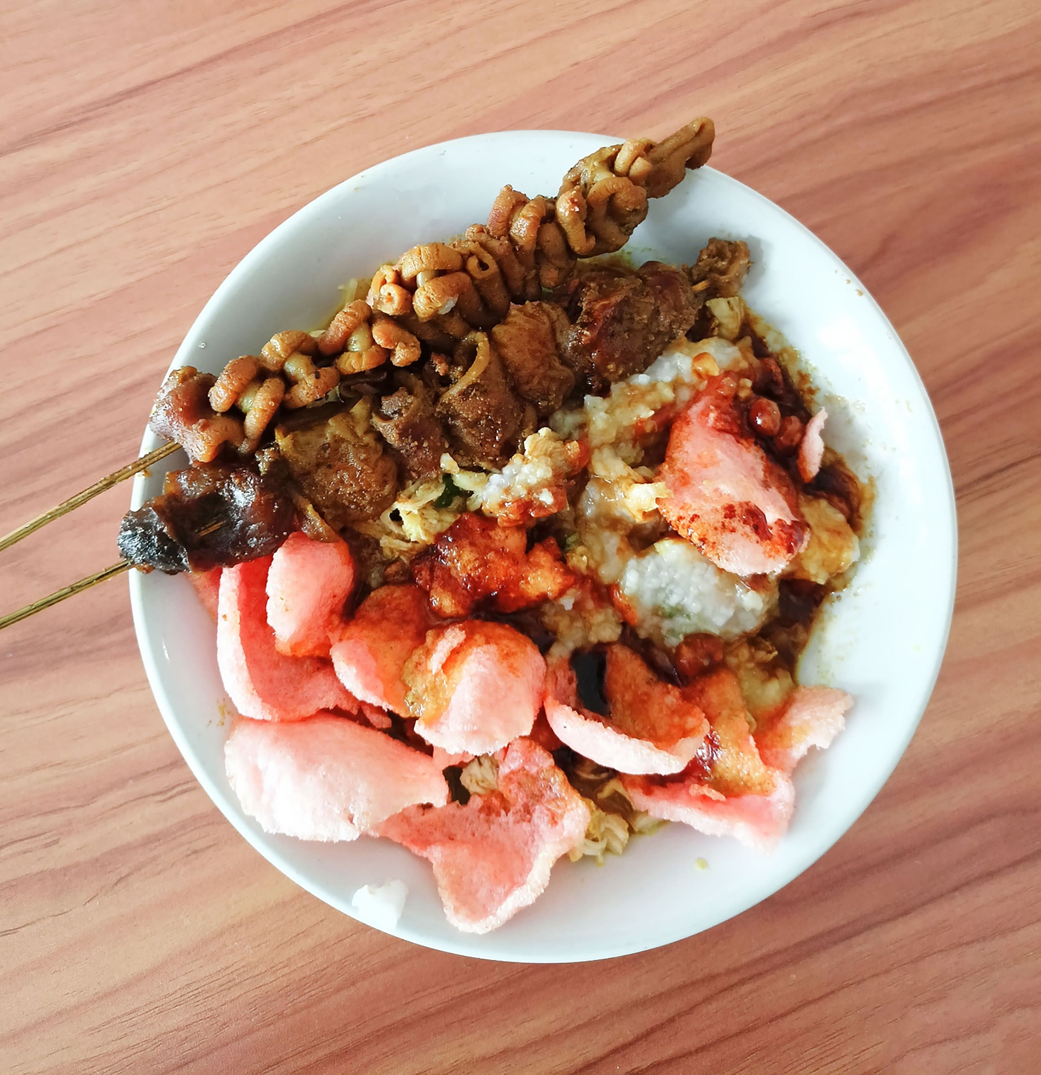 Bubur ayam Indonesia