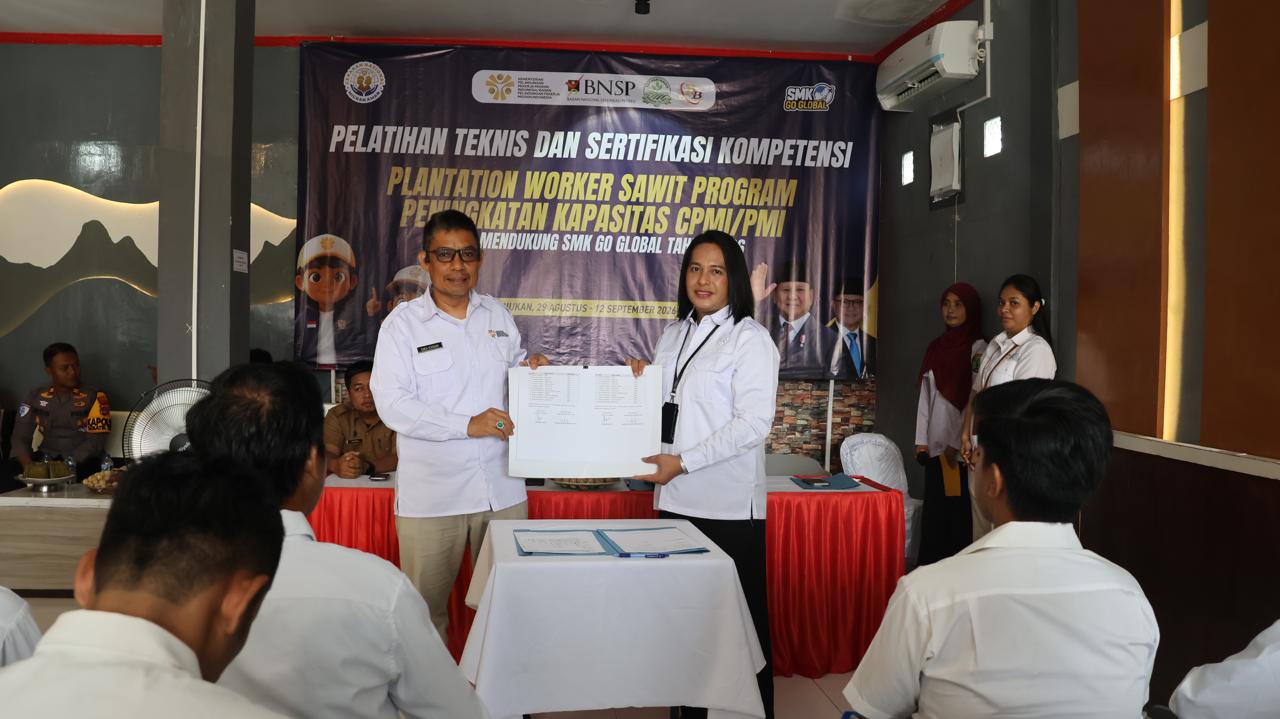 (Foto: Dok. Harcungcung, S.Pd)