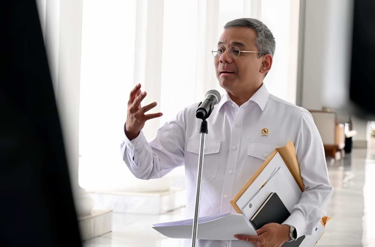 Penyampaian info oleh Menteri Keuangan, Suahasil Nazara | Sumber: Kementerian Sekretariat Negara | Foto: Instagram @kemensetneg.ri