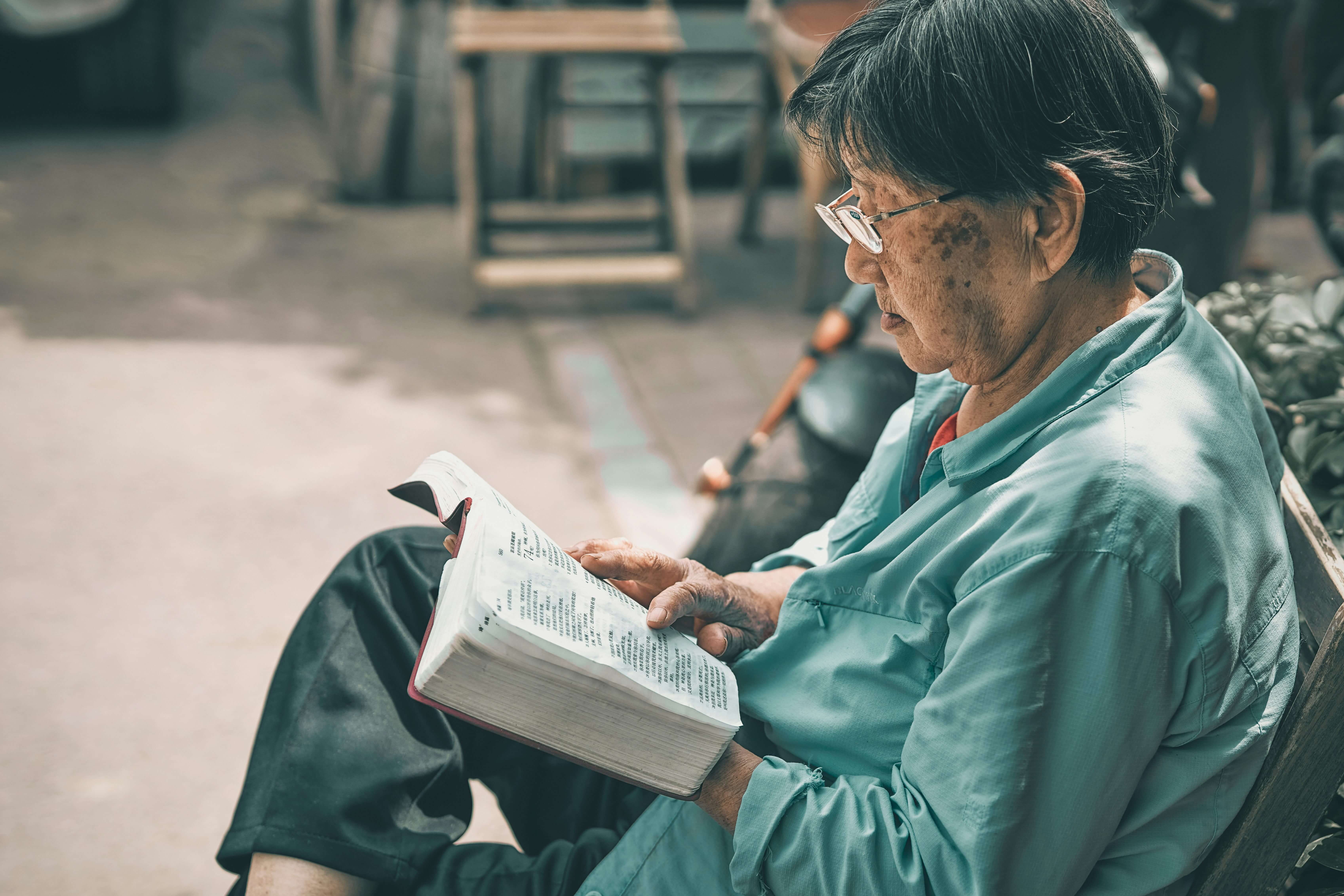 Apa PKBM dan SKB Menyediakan Pendidikan Kesetaraan Paket A, B, dan C? | Unsplash @Zhang Kaiyv