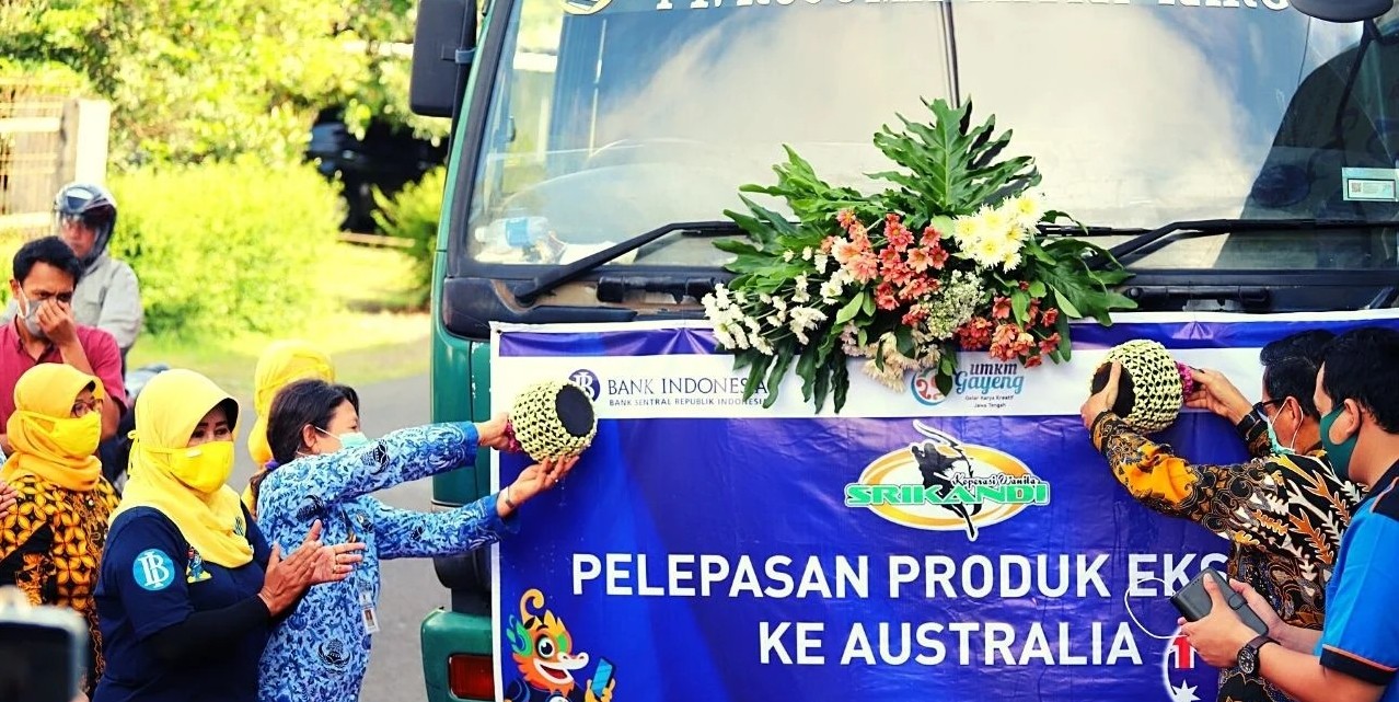 Pelepasan produk olahan kelapa di ekspor ke luar negeri | Sumber Foto: web Info Purworejo