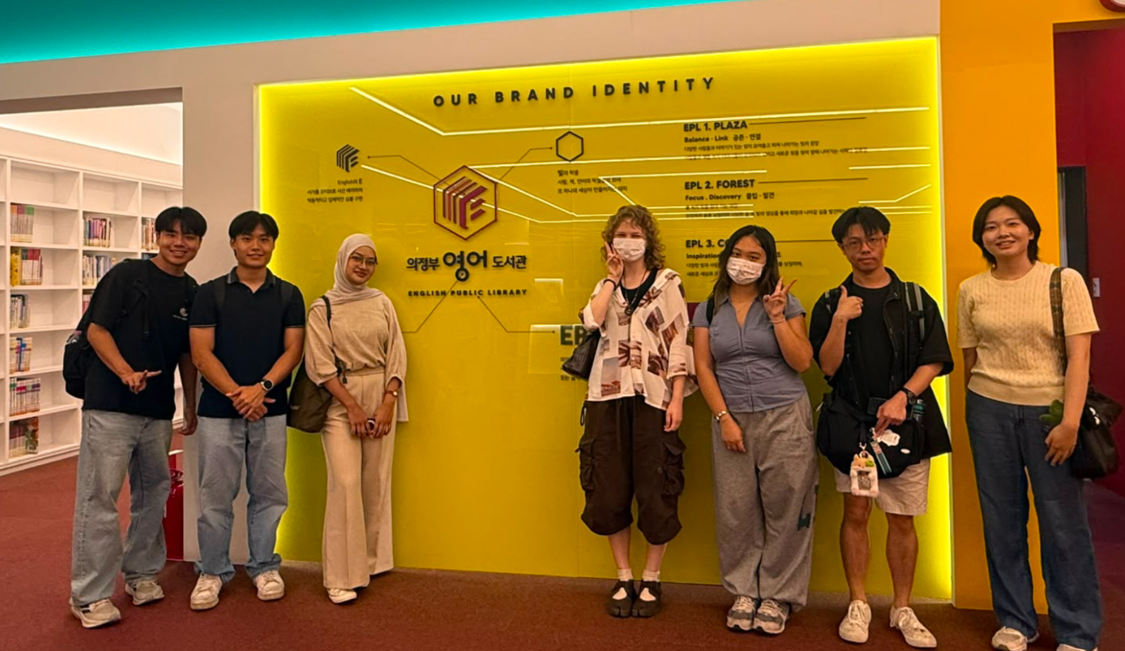 Pengalaman sukarelawan Firyal di Korea Selatan (Sumber: Dokumentasi Pribadi Firyal Naj’la Chalih)