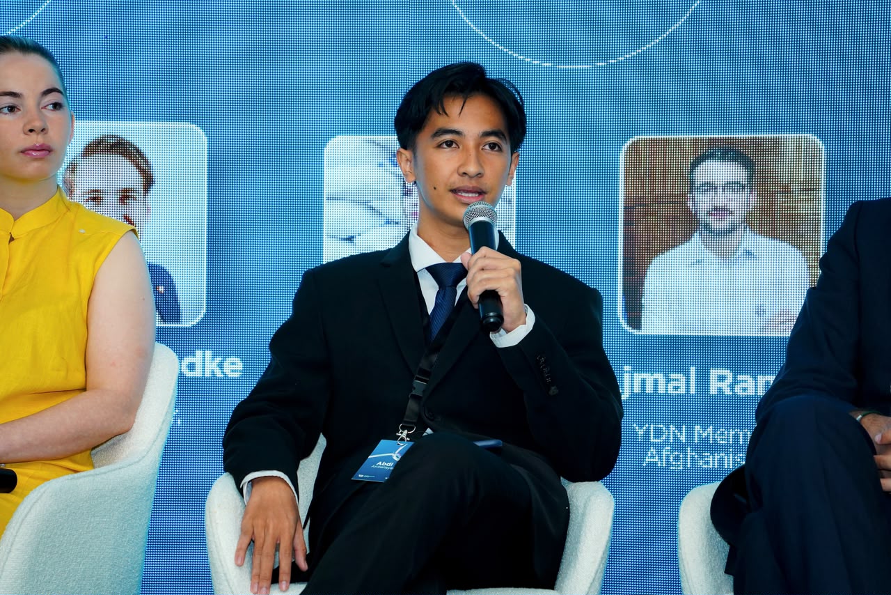 Abdi Ardiansyah sebagai Narasumber di forum internasional melalui Youth Democracy Network Global Assembly di Panama City, Panama.(Sumber Foto: Dok. Abdi Ardiansyah)