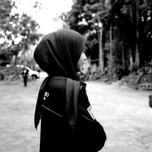 M Azizah