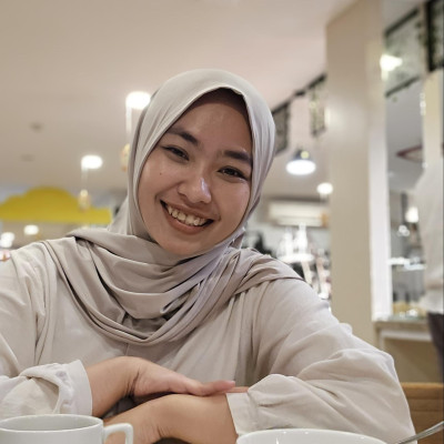 Trisha Rizky
