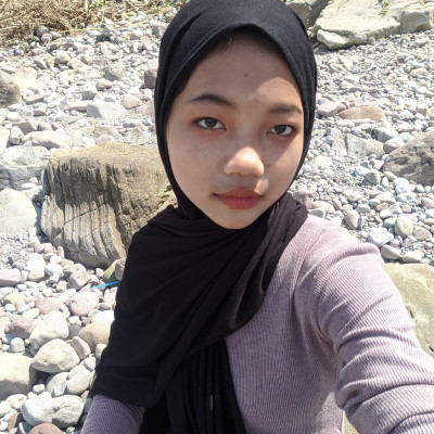 Chesya Ermada Naisyila