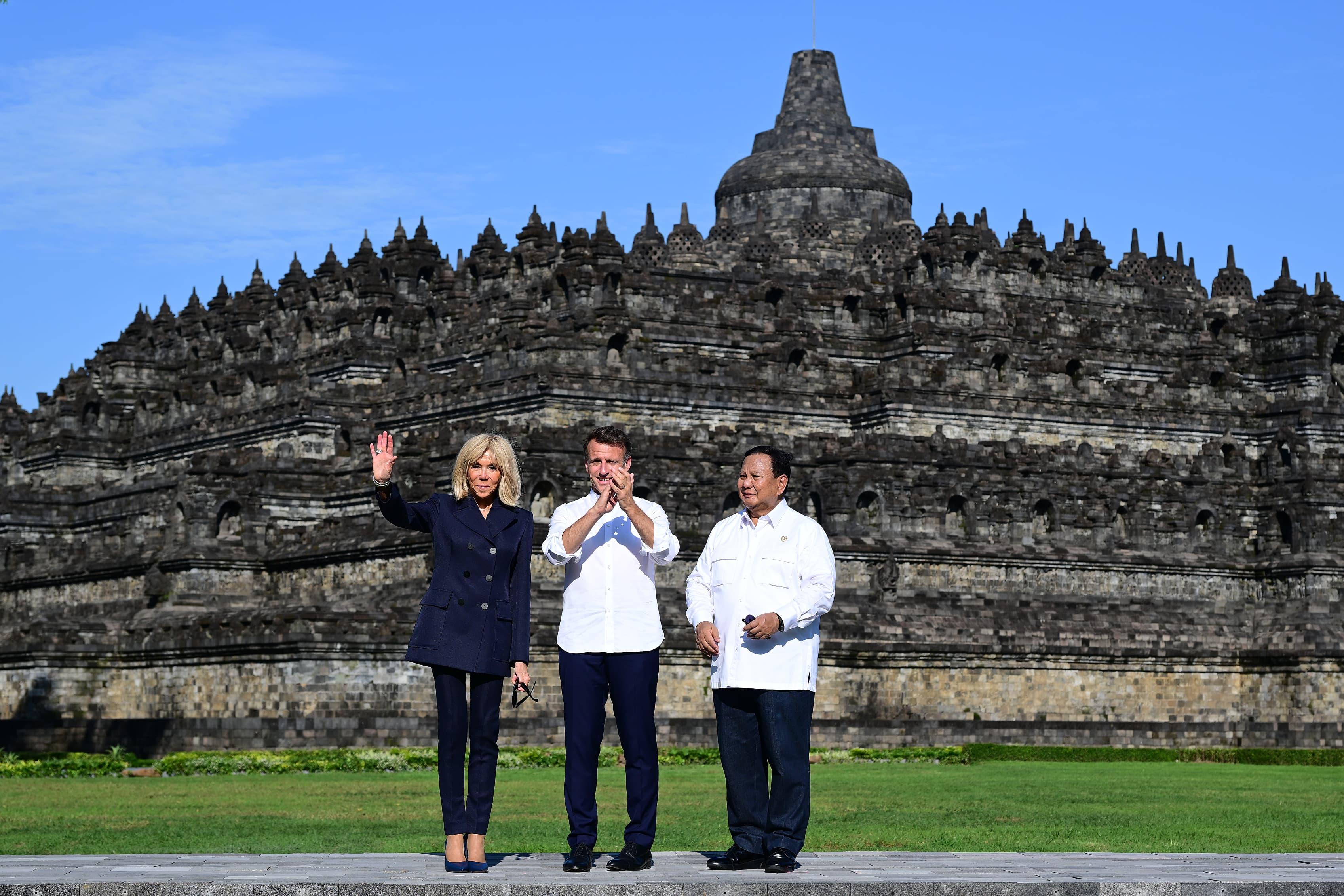 President Prabowo Subianto welcomes French President Emmanuel Macron and Brigitte Macron to Borobudur on May 29, 2025, celebrating Indonesia–France cultural ties. [Sekretariat Negara](https://www.setneg.go.id/baca/index/presiden_macron_kagumi_candi_borobudur_lambang_keunggulan_manusia_dan_inspirasi_dunia?utm_source=chatgpt.com)